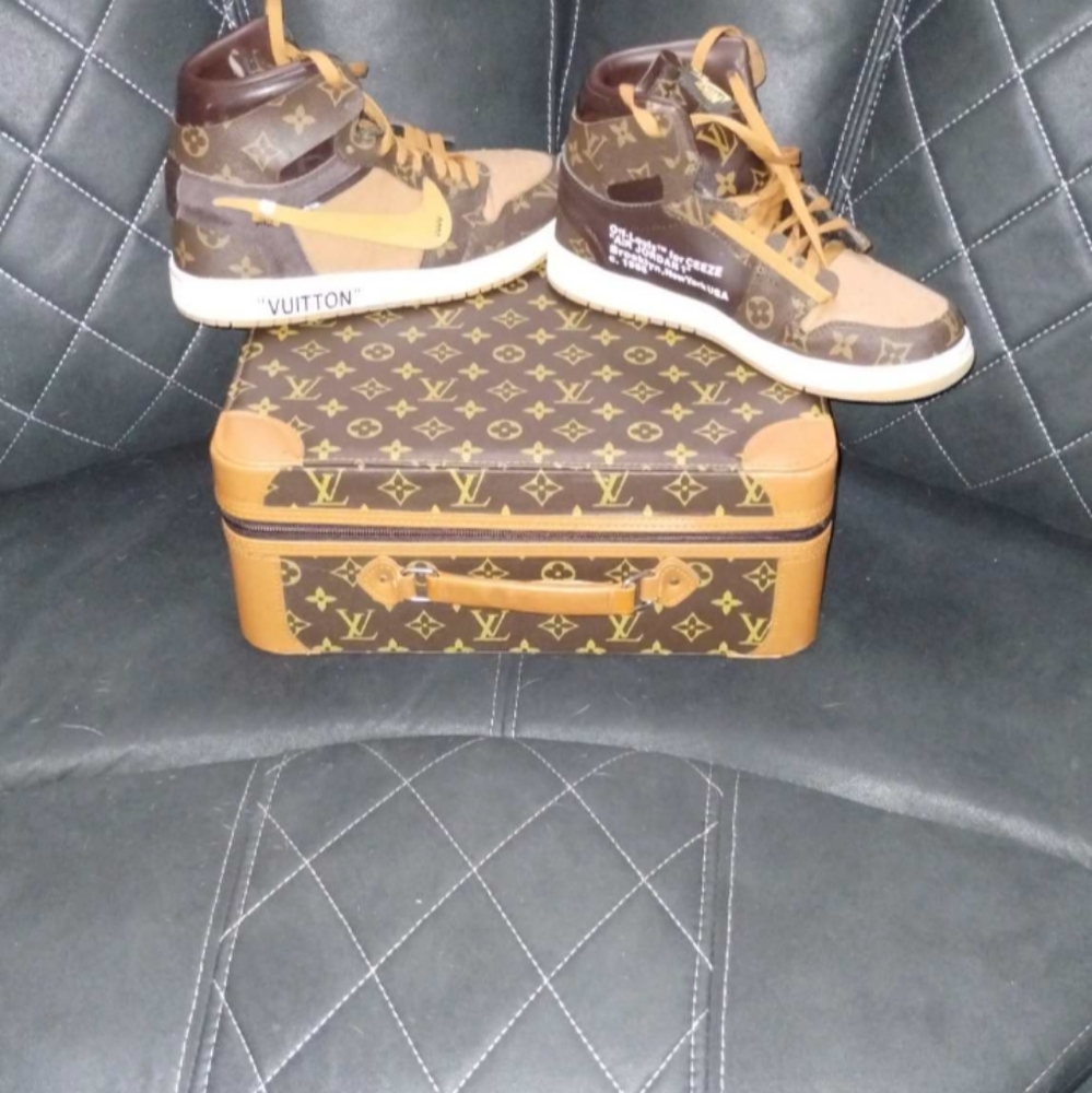 Luis Vuitton/ Nike shoes